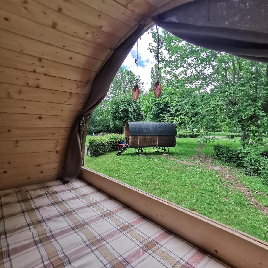 Camping De Thoissey *** Exteriér fotografie