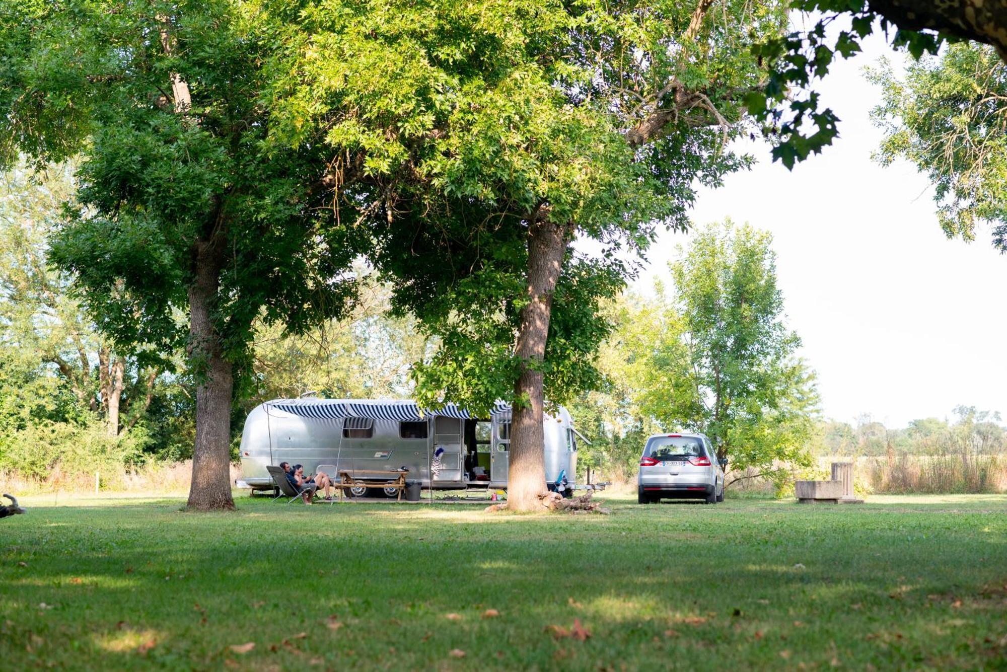 Camping De Thoissey *** Exteriér fotografie