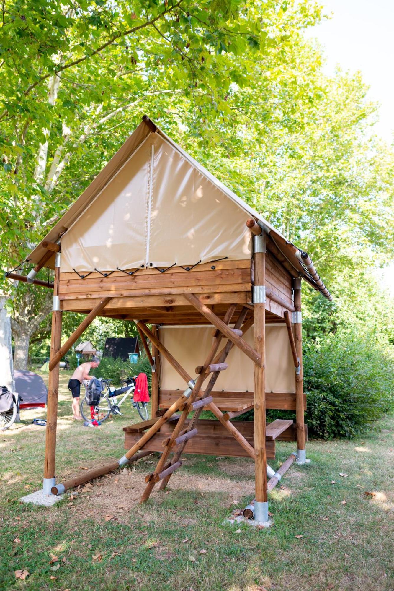 Camping De Thoissey *** Exteriér fotografie