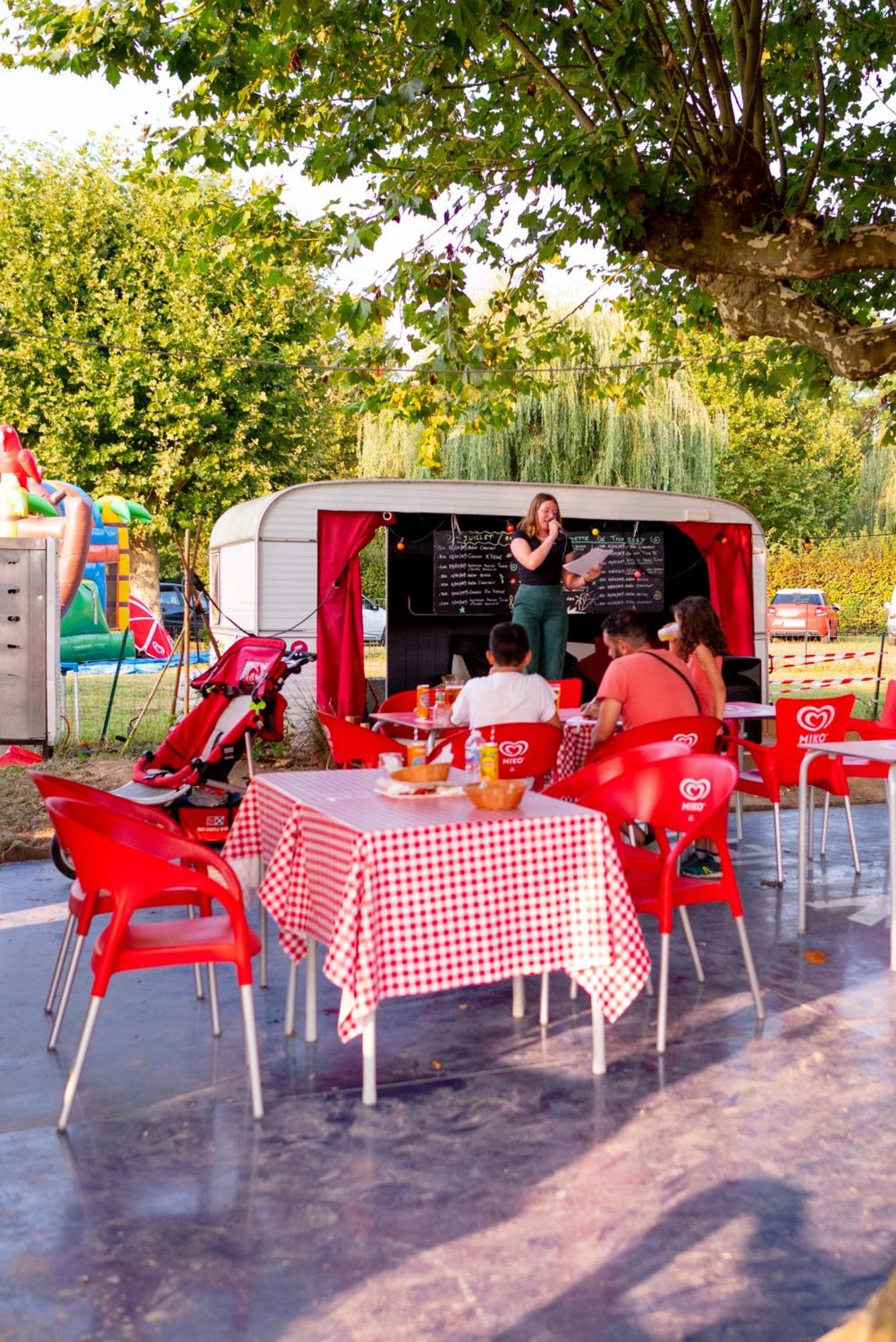 Camping De Thoissey *** Exteriér fotografie