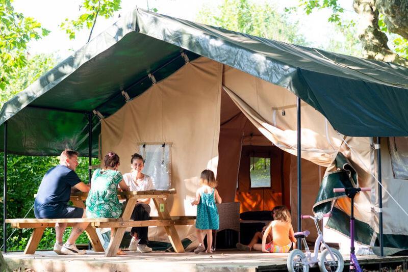 Camping De Thoissey *** Exteriér fotografie